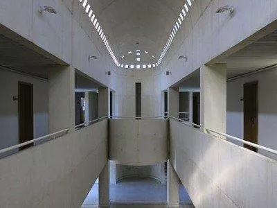 Caminhando para faculdade
